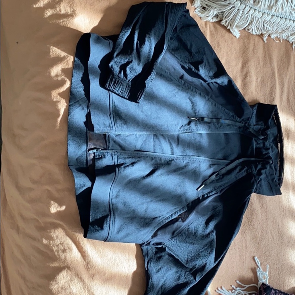 Lululemon cropped crinkle jacket
